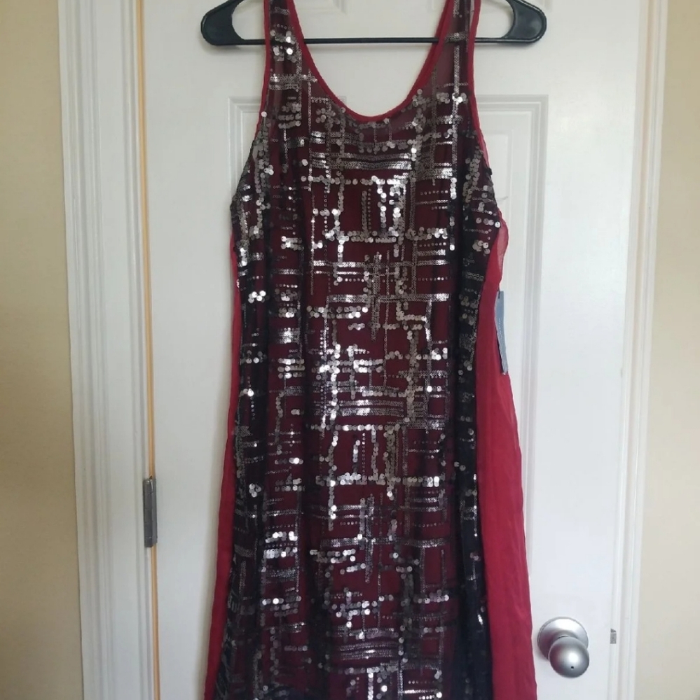 🚫SOLD🚫 Simply Vera Cocktail Dress NWT